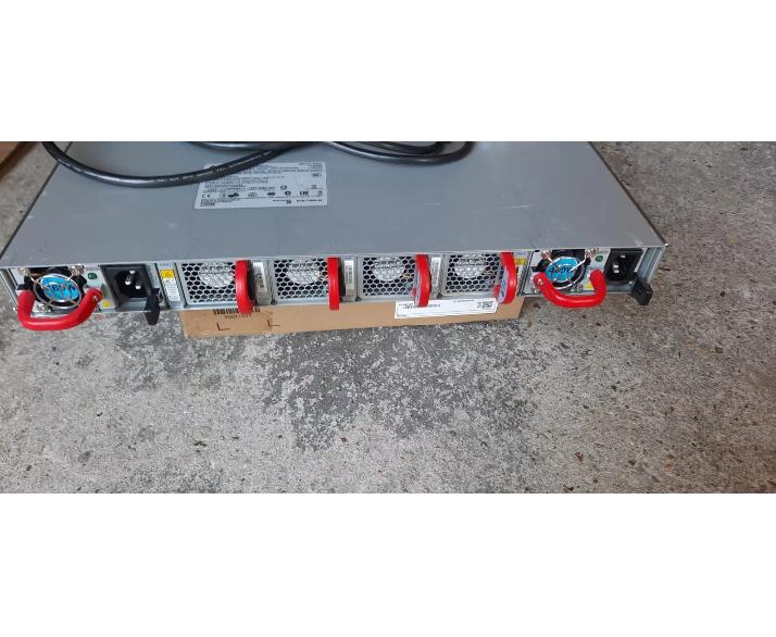 DCS-7150S-24