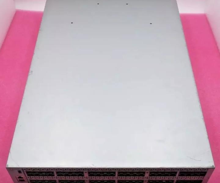 DS-6520B 48-Active EM-6520-48-16G-R 16Gb