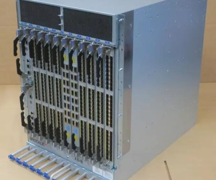 X6-8 8-Slot FC32-48 CR32-8 Gen6 CPX6