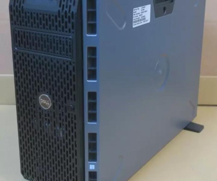 Quad-Core E3-1260LV5 8-Bay T330 32GB