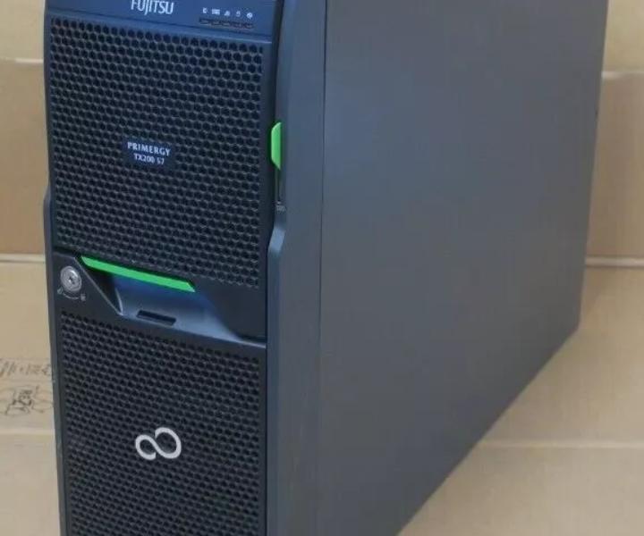 Six-Core E5-2420 TX200 16GB