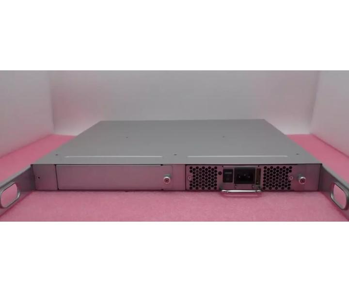 24-Port 12-Active SN3000B 16Gb QW937A