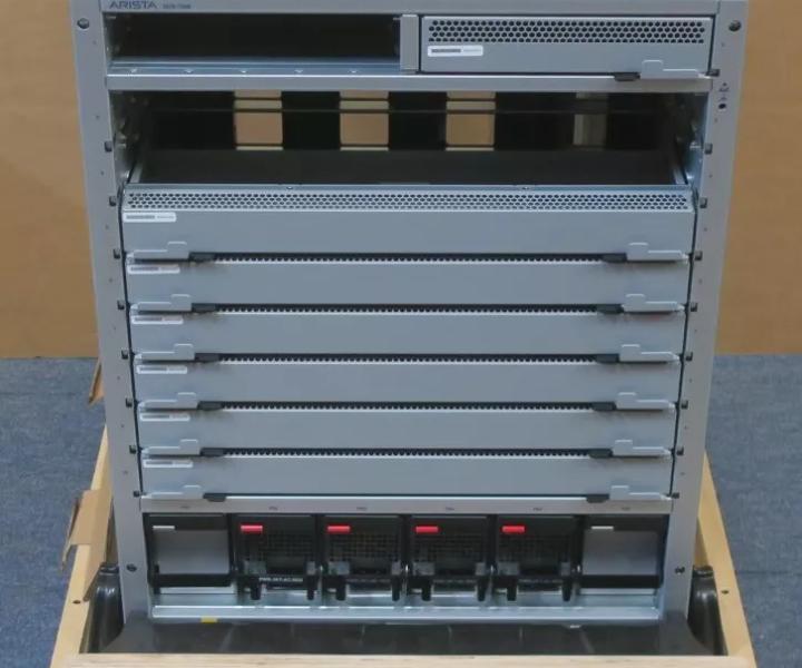 DCS-7308 8-Slot PWR-3KT-AC-RED