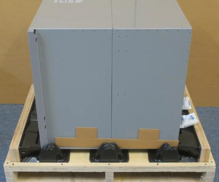 DCS-7308 8-Slot PWR-3KT-AC-RED