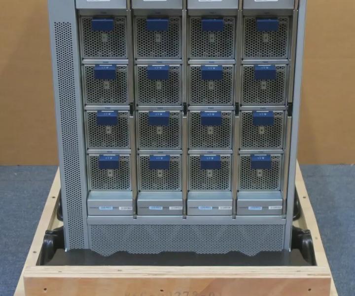 DCS-7308 8-Slot EM-7300X-32Q-LC EM-7300-SUP