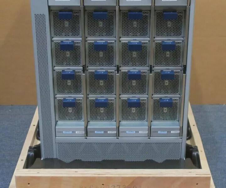 DCS-7308 8-Slot EM-7300X-32Q-LC EM-7300-SUP