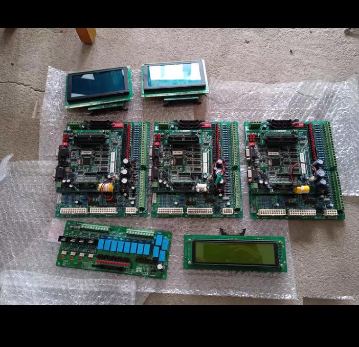 024W33790-025W39725-000025W00088-00031W03313-000