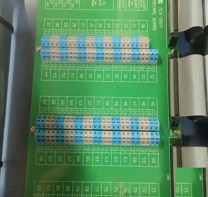 0 MCD MCX-5064 PCB MCD MCX-5064 PCB