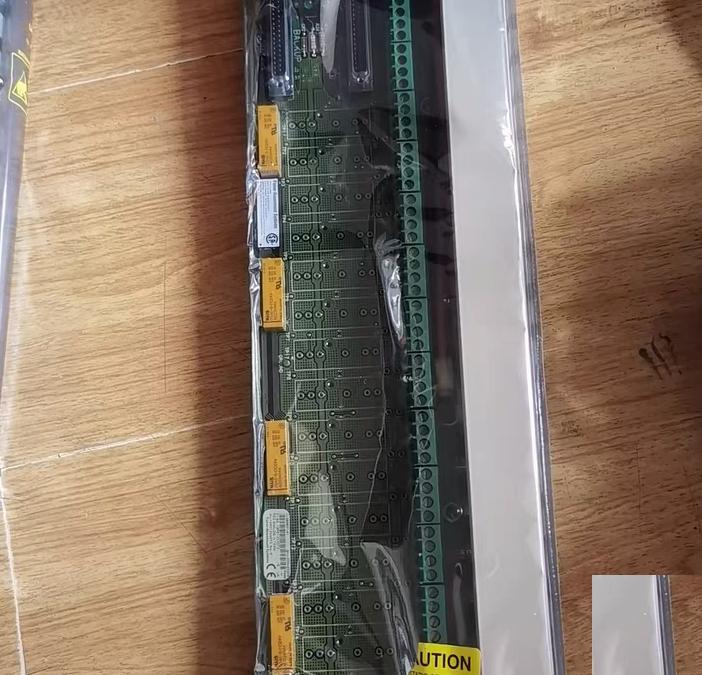 12P0123X042CL6898X1-A1 2