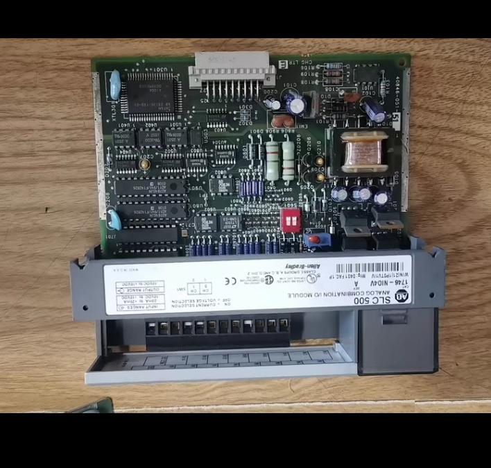 1746-NIO4V
