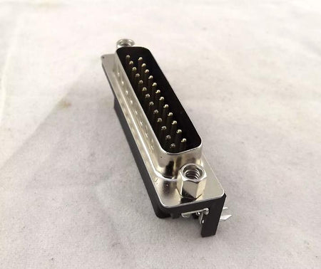 D-SUB DB25