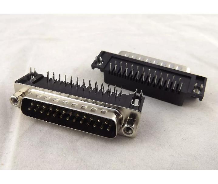 D-SUB DB25