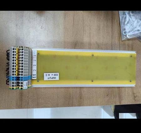 220V AC