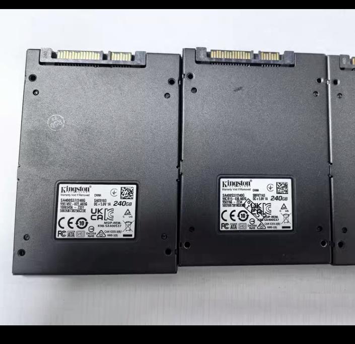 240G 2 5 SATA