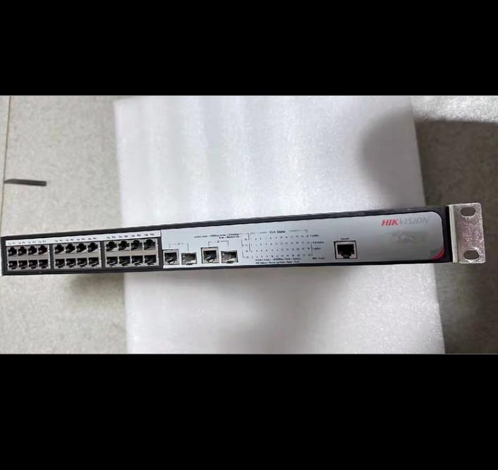 24 DS-3E2326P -H POE 8