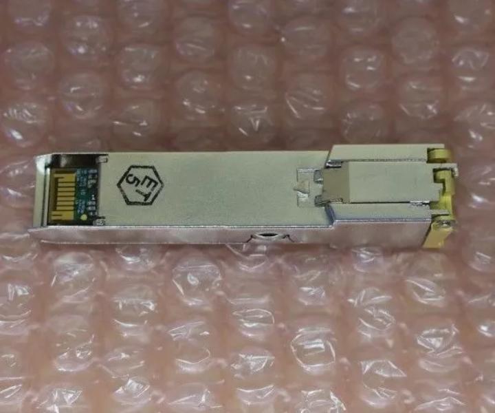 RJ-45 Plug-In 661726-001 659580-001