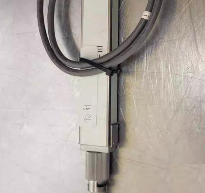 2 300 AMAT 0010-18024
