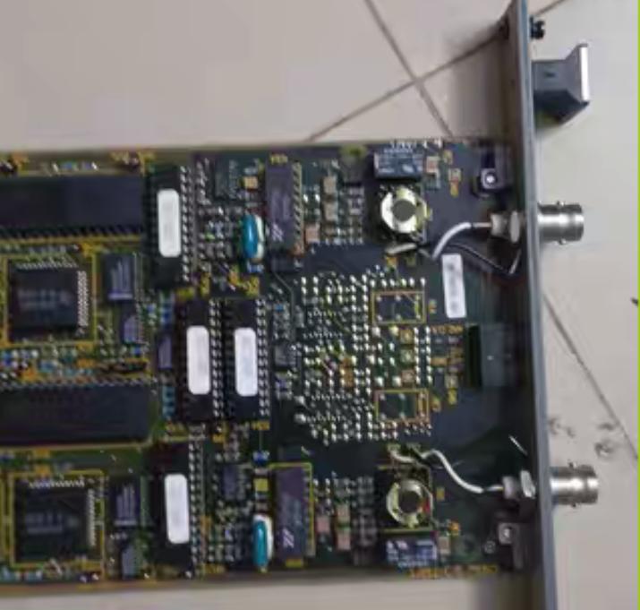 2 Mbit Line Interface stanc-sensitive