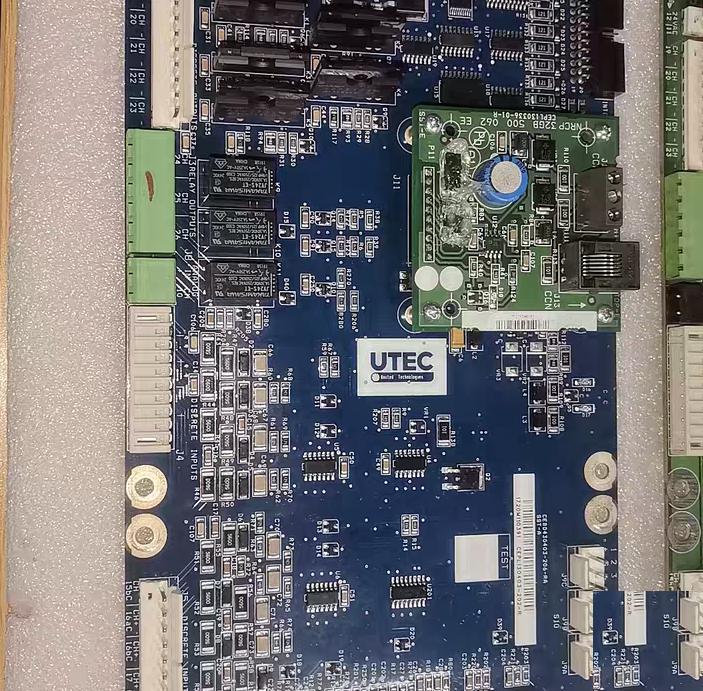 32GB500182EE