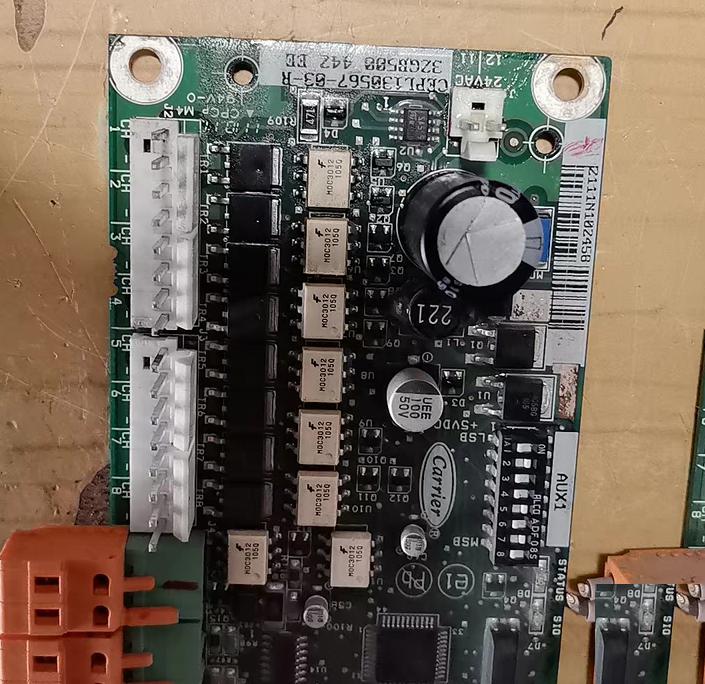 32GB500442EECEPL130567-03-R