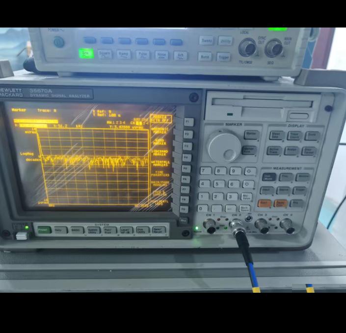 35670A 4 OPT AY6 2 OPT 1D0 OPT 1D1 OPT 1D2 OPT 1D3 OPT 1D4 OPT 1C2 HP BASICOPT UFC 8MB RAM
