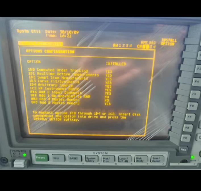 35670A 4 OPT AY6 2 OPT 1D0 OPT 1D1 OPT 1D2 OPT 1D3 OPT 1D4 OPT 1C2 HP BASICOPT UFC 8MB RAM