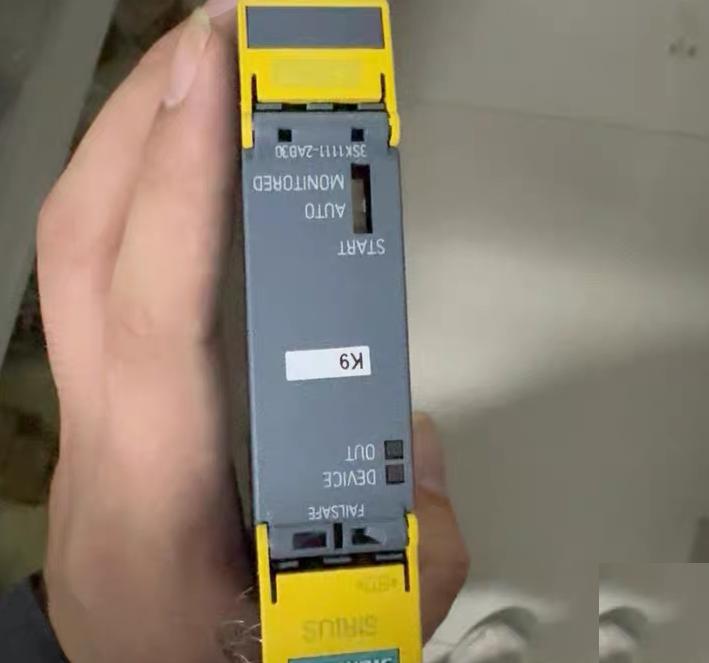 3SK1111-2AB30