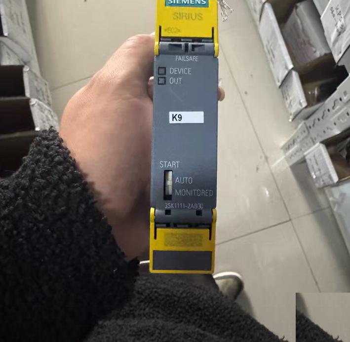 3SK1111-2AB30