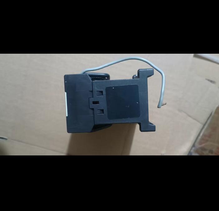 3TD2000-1QC2 Ac24V 450 G6-3