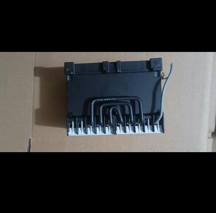 3TD2000-1QC2 Ac24V 450 G6-3