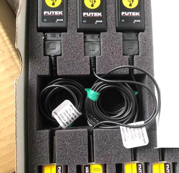 42 FUTEK USB220 FUTEK USB220