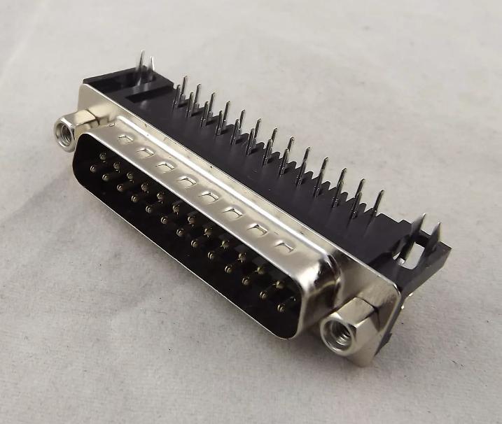 D-SUB DB25
