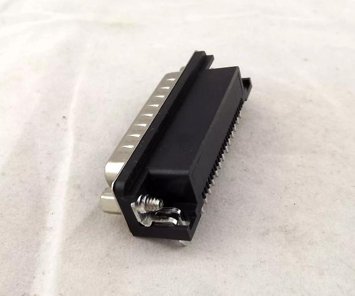 D-SUB DB25