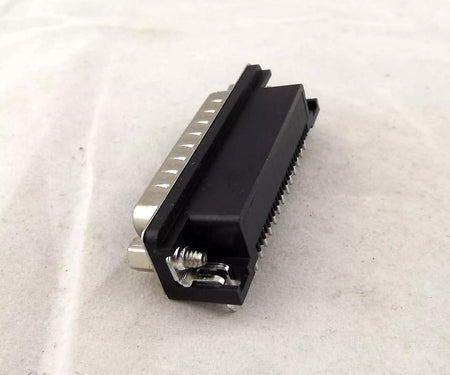 D-SUB DB25