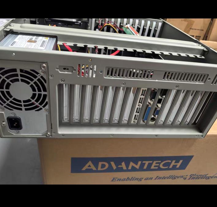 610H ADVANTECH INDUSTRIAL COMPUTER 610H 1T i5-4570 4G OK