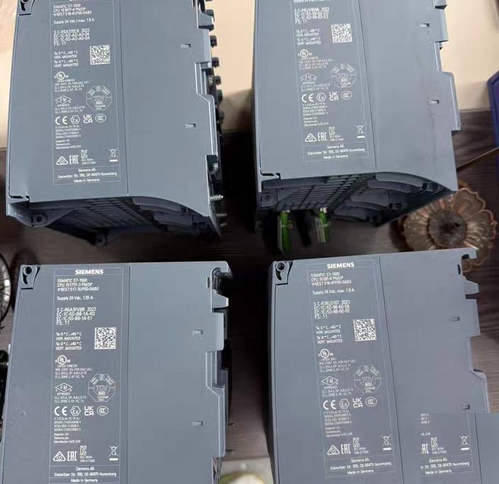 6ES7 518-4UP00-0AB0 S7-1500 CPU 24V 1 9A -25 C 60 C