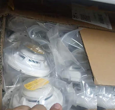 72 EV-P 0162441 20-38VDC -VE 2mA -25℃ 70℃ EV-P 0162441 20-38VDC -VE 2mA -25℃ 70℃