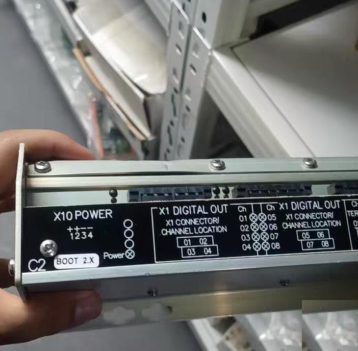 73 KONGSBERG X10 C2 X1 KONGSBERG X10 C2 X1