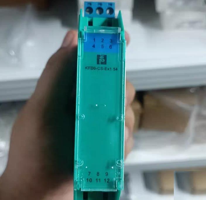 74 PEPPERL FUCHS KFDO-CS-Ex1 54 207802 K-System Ex ia Ga IIC 28V 93mA 653mW -20℃ 60℃ PEPPERL FUCHS KFDO-CS-Ex1 54 207802 K-System Ex ia Ga IIC 28V 93mA 653mW -20℃ 60℃
