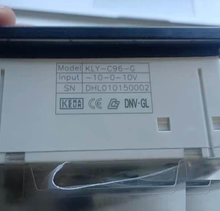 75 COMPLEE KLY-C96-G COMPLEE KLY-C96-G -10-0-10V SN DHL010150002