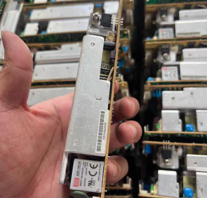 800       ASP-150-24 24V 6 3A  PFC                                          169  60 7  28 5mm