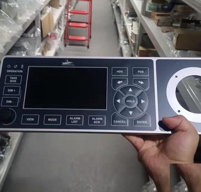80 KONGSBERG GCP4000-2 LCD KONGSBERG GCP4000-2 LCD MCP4000-2 0021 2018 8