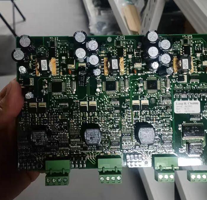 81 Consilium CS4000 462003 Rev R1D Consilium CS4000 462003 Rev R1D CS4000