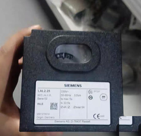 97 SIEMENS LAL2 25 230V 50-60Hz 3 5VA SIEMENS LAL2 25 230V 50-60Hz 3 5VA