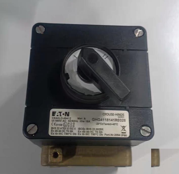 98 EATON CEAG D-69412 690V AC 50 60Hz 16A EATON CEAG D-69412 690V AC 50 60Hz 16A Ex db eb IIIC T6 Gb -20℃ 40℃