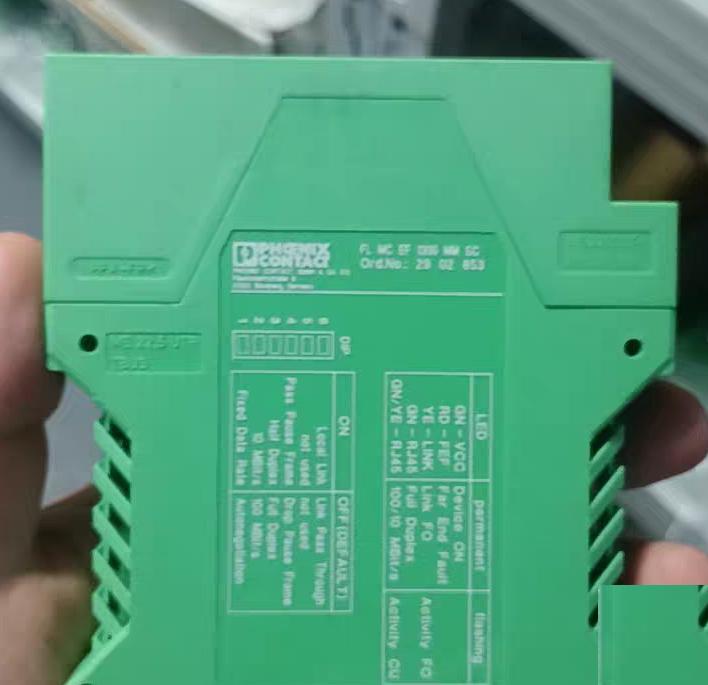 98 FL MC EF 1300 MM SC 2902853 10 100BASE-T FO 18-30VDC -40-65℃ FL MC EF 1300 MM SC 2902853 10 100BASE-T FO 18-30VDC -40-65℃
