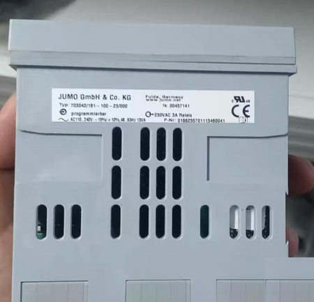 98 JUMO dTRON 308 703042 181-100-23 000 LCD 4 AC110-240V JUMO dTRON 308 703042 181-100-23 000 LCD 4 AC110-240V