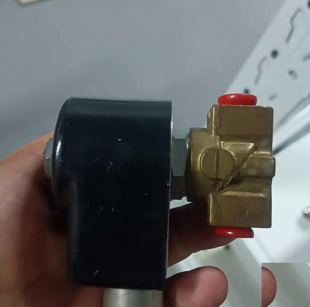 98 Lucifer 121K2423 220V 50Hz 19W Lucifer 121K2423 220V 50Hz 19W