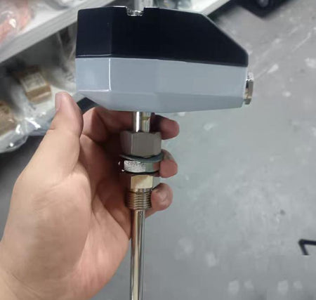98 Trafag 471 2331 ISNT15015 20-110℃ IP65 250V AC DC Trafag 471 2331 ISNT15015 20-110℃ IP65 250V AC DC