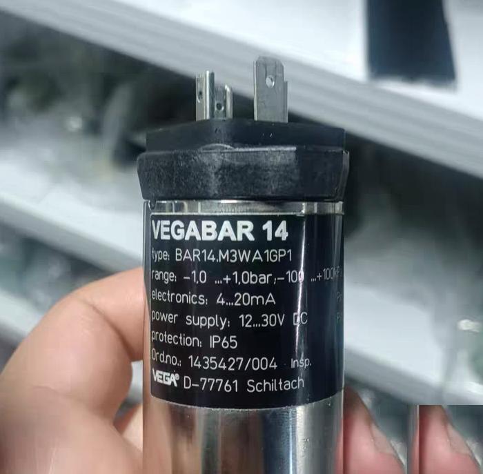 98 VEGABAR 14 BAR14 M3WA1GP1 -1 0 1 0bar 4-20mA 12-30V DC IP65 VEGABAR 14 BAR14 M3WA1GP1 -1 0 1 0bar 4-20mA 12-30V DC IP65